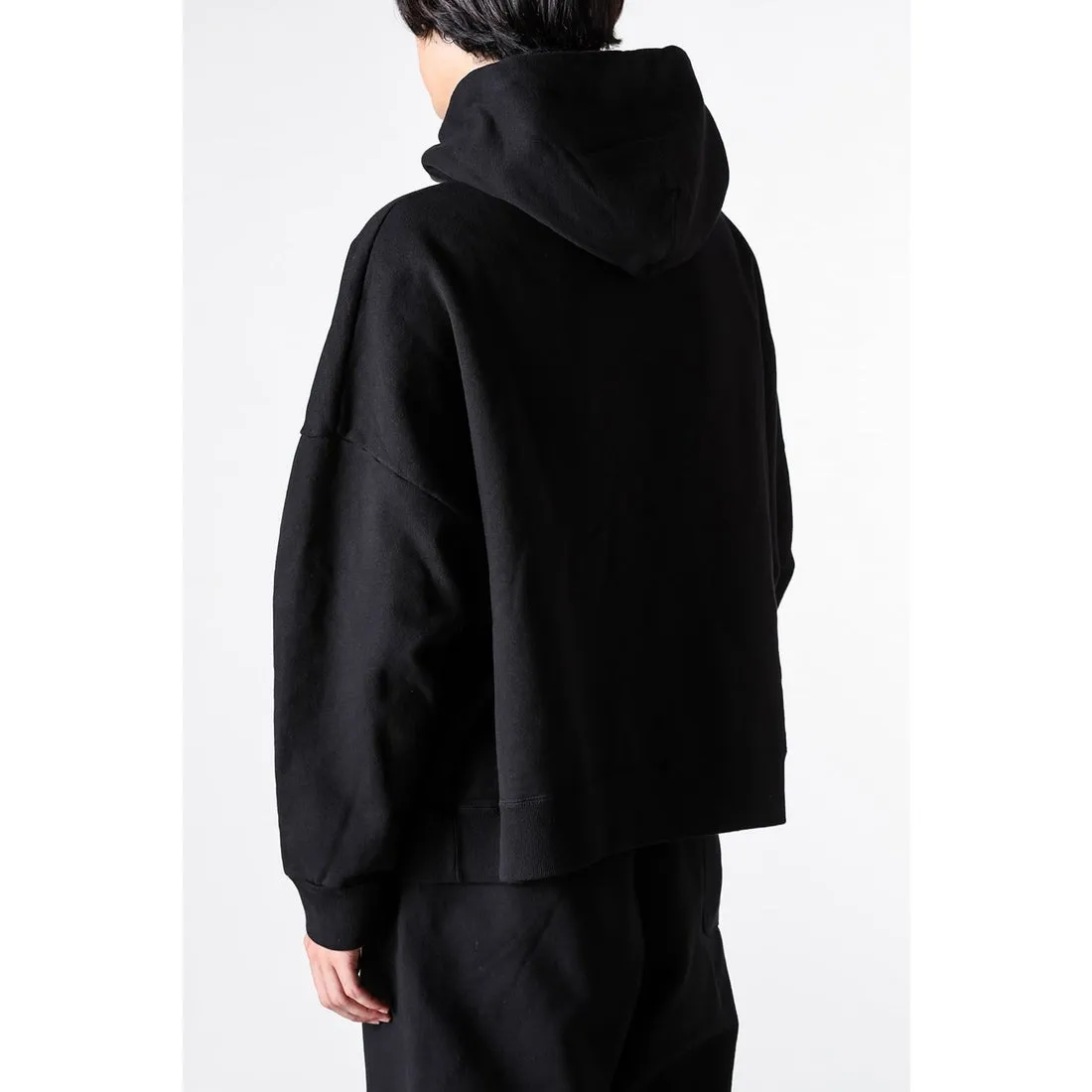 SAINT Mxxxxxx RIBON SAINT HOODIE/BLK The latest SAINT basic loose hoodie, black S-XL, original uniform high weight and light fleece sweatshirt fabric, custom woven and dyed, original loose short fat version, unchanged from the knife, original flavor, original accessories, fruit main mark/wash mark/cherub mark complete, ready-to-wear pre-shrunk without deformation after washing